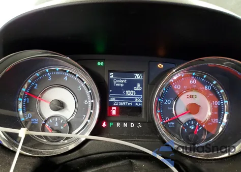 2014 Chrysler Town & Country Touring L z USA, uszkodzony, nr VIN 2C4RC1CGXER300574